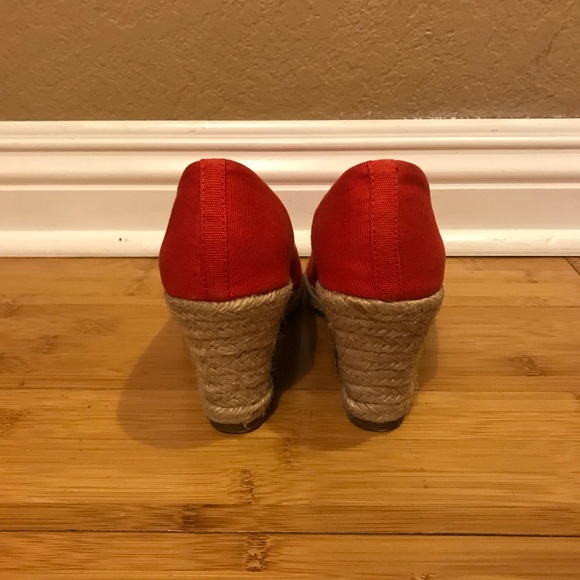 Red Espadrille Wedges - 5.5 - Picture 5 of 6